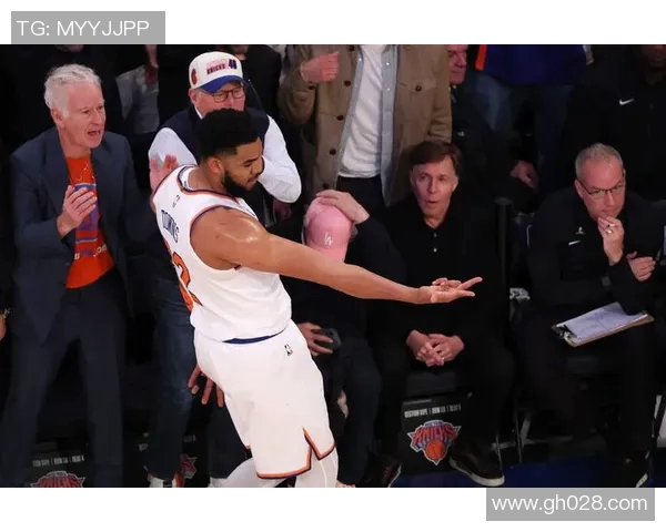 唐斯砍下24分15篮板布伦森贡献23分助尼克斯逆转步行者总分1